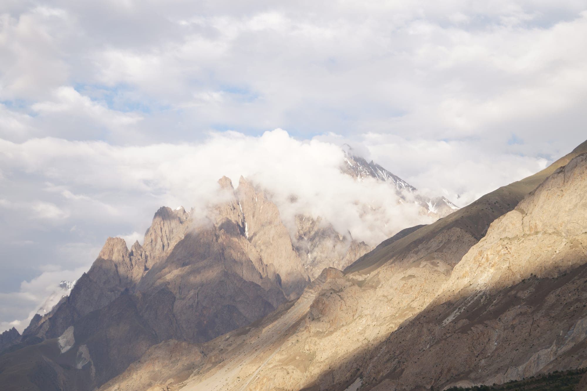 Mountains - Photo 4